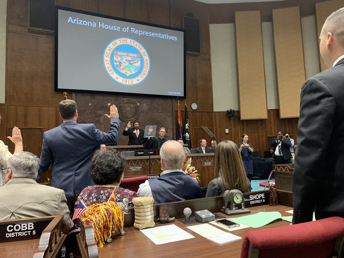 stewart_az's tweet photo. Thank you @TJShopeforAZ for having me as a guest on the House floor today. Best of luck on a successful legislative session! #AZLeg #OpeningDay #ThingsThatMatterAZ #SecureAZ https://t.co/Iztm01596z