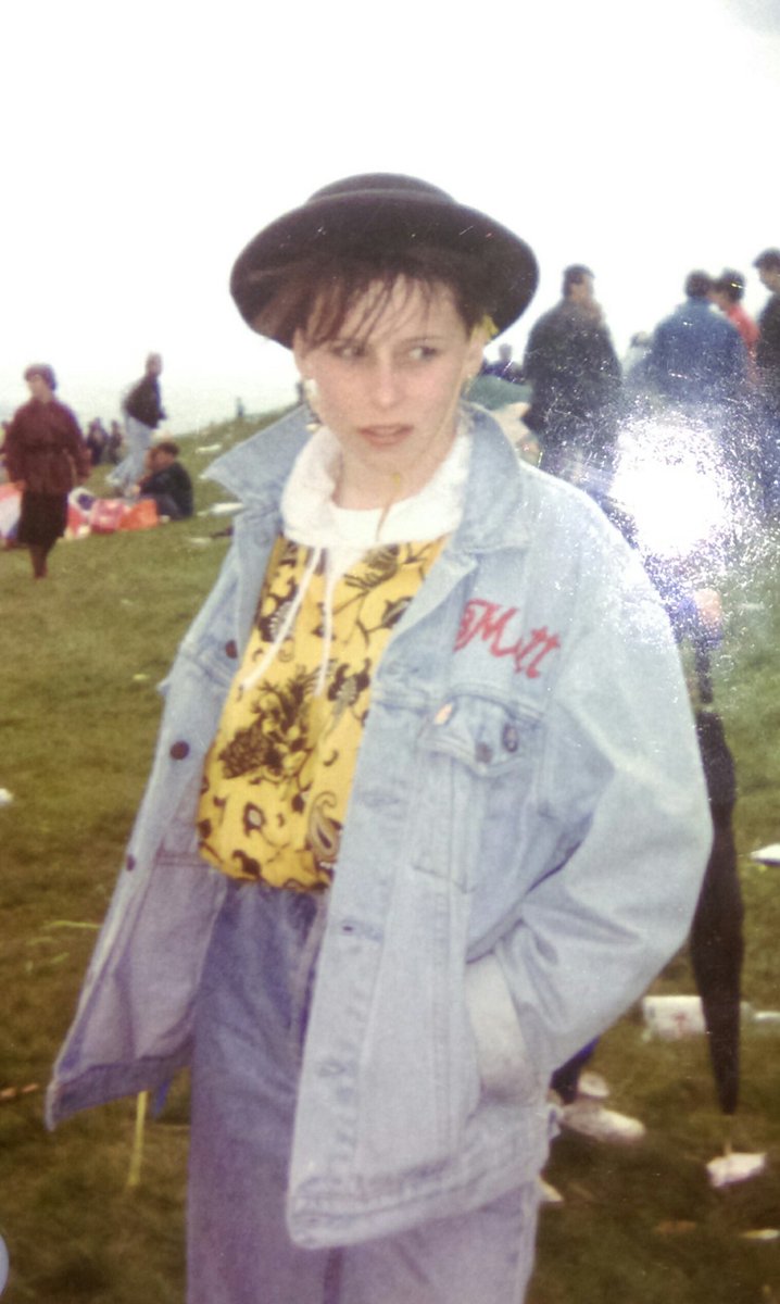🙈🙈🙈Stroppy teenager! What was I thinking? #DoubleDenim 😂😂 My jacket is still a treasured possession! 😀👌😍