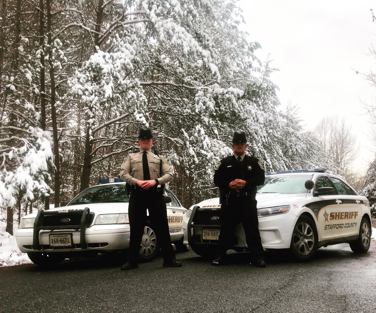 The SCSO would like to thank the community for limiting unnecessary travel during the snow storm, allowing first responders &amp; emergency crews room to work safely. Also a big shoutout to <a href="/VaDOTFRED/">VDOT Fredericksburg</a> &amp; all the emergency crews working around the clock to clear roads #MondayMotivation