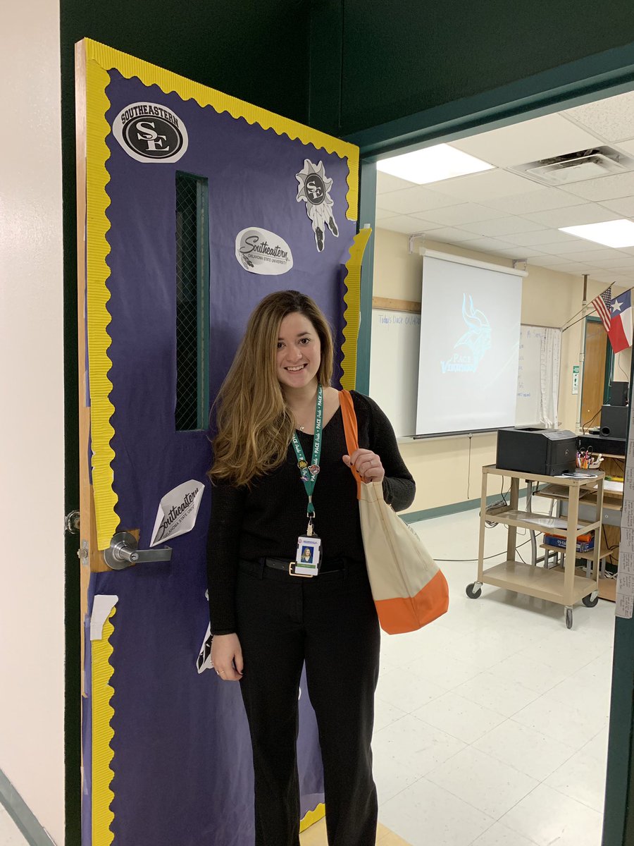 Groves01Groves's tweet image. December #UTeachRGV grads already teaching!  #UTRGV #UTeach