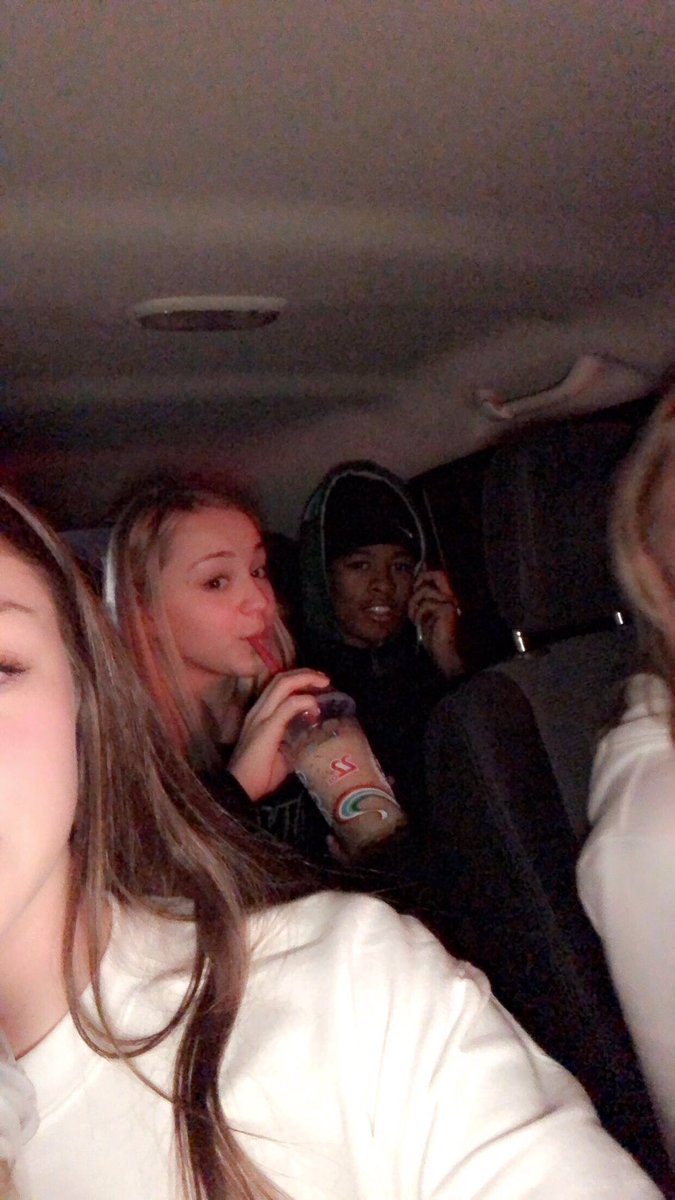 Alaina_Smith22's tweet photo. Happy Birthday Ken IMY @kennedyysykes https://t.co/P9pDDCCJ04