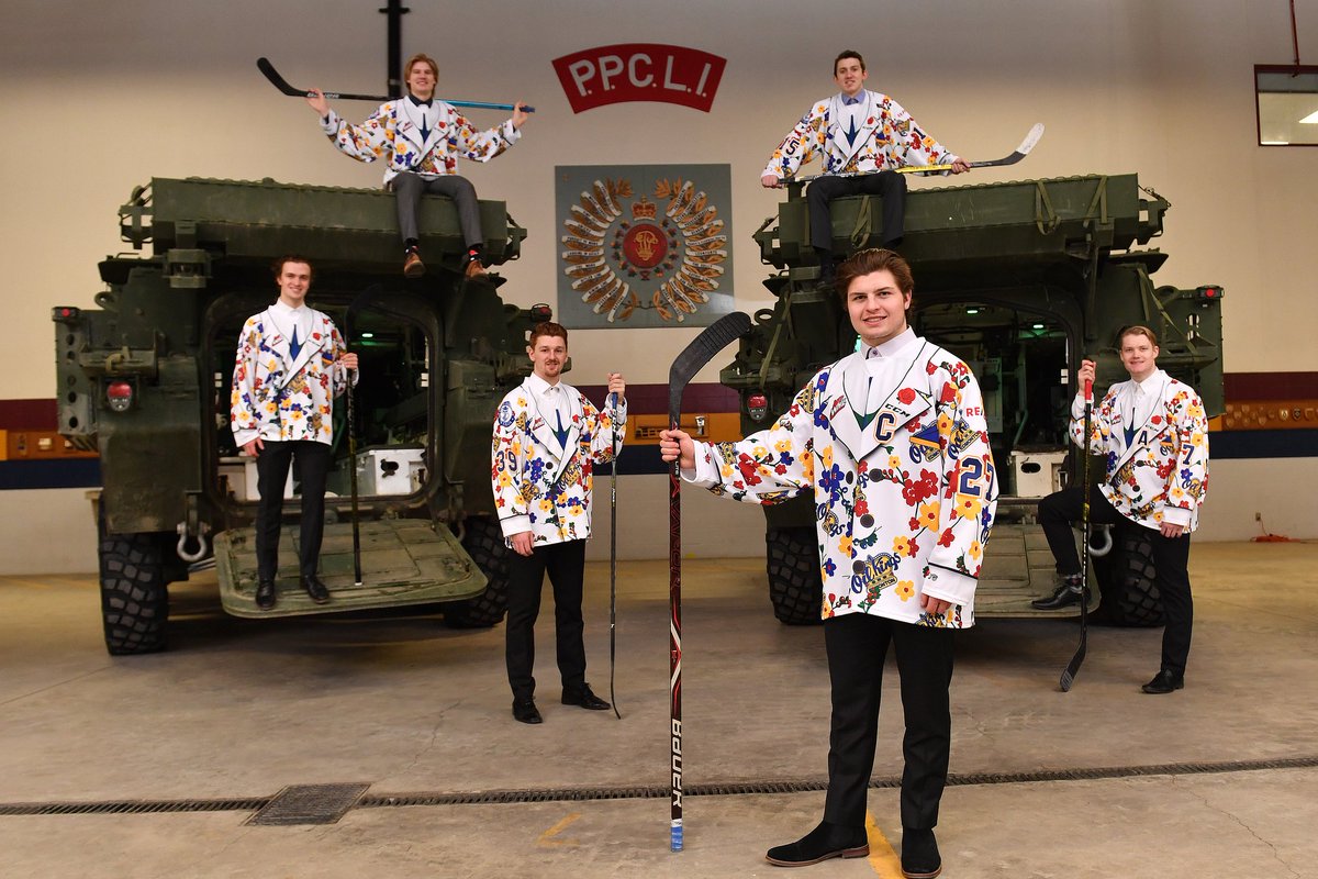 Check out these fresh threads for your #OilKings WHL Suits Up with Don Cherry game this Saturday!!

#thumbsup #allhail