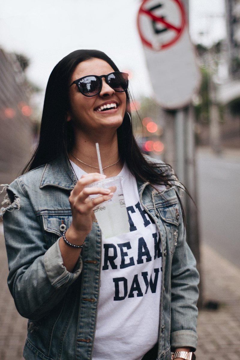 wpdentalcalgary's tweet photo. “A smile is an inexpensive way to change your looks.” - Charles Gordy #smile #positivity #motivationalmonday https://t.co/SZUjpT06XJ