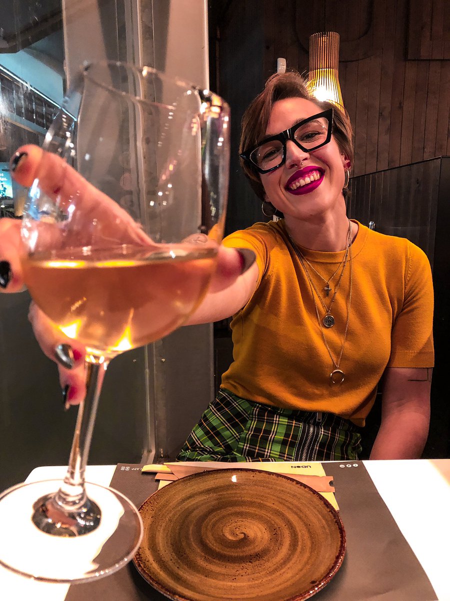 alikindoycom's tweet photo. It’s time to celebrate ✨
Acabamos de recibir una buena noticia...
¡Comenzamos un proyecto muy amarillo! 💛
Es emocionante currar en algo tan acorde a nuestros gustos y estilo de vida 🌊
¡Mañana os contamos más! 📣
#AlikindoyComunicación #MarketinDigital https://t.co/pavhJENRM0