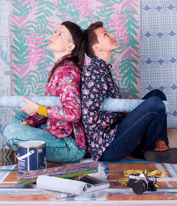 a2patterns's tweet image. #addictedtopatterns duo wishing you great NEW year, filled with colours &amp;amp; patterns!
#creative #duo #localbrand #Bristol #PRINTING #BusinessWoman