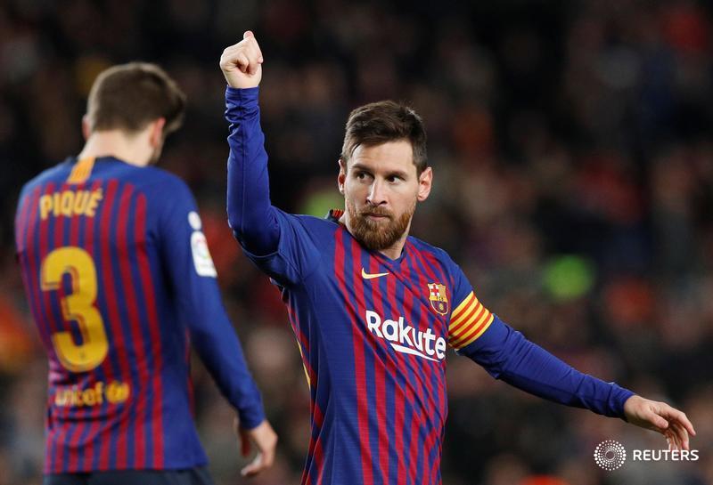From Barcelona retaining their five-point lead at the top of La Liga after beating Eibar, to Real Madrid scrapping a victory at Real Betis. Here are five talking points from the weekend’s action: https://reut.rs/2FyJNyj