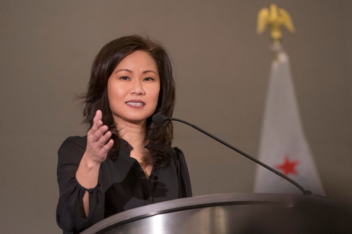 "Where are the #Women Trial Lawyers?" Sign Up Today for a 2-Day Training to Promote &amp; Generate Courtroom Experience for Women 
If you think there's a lack of #diversity in our courtrooms or a shortage of women trial lawyers, change it by being there!
Read: ow.ly/nMSU50k9Wcr