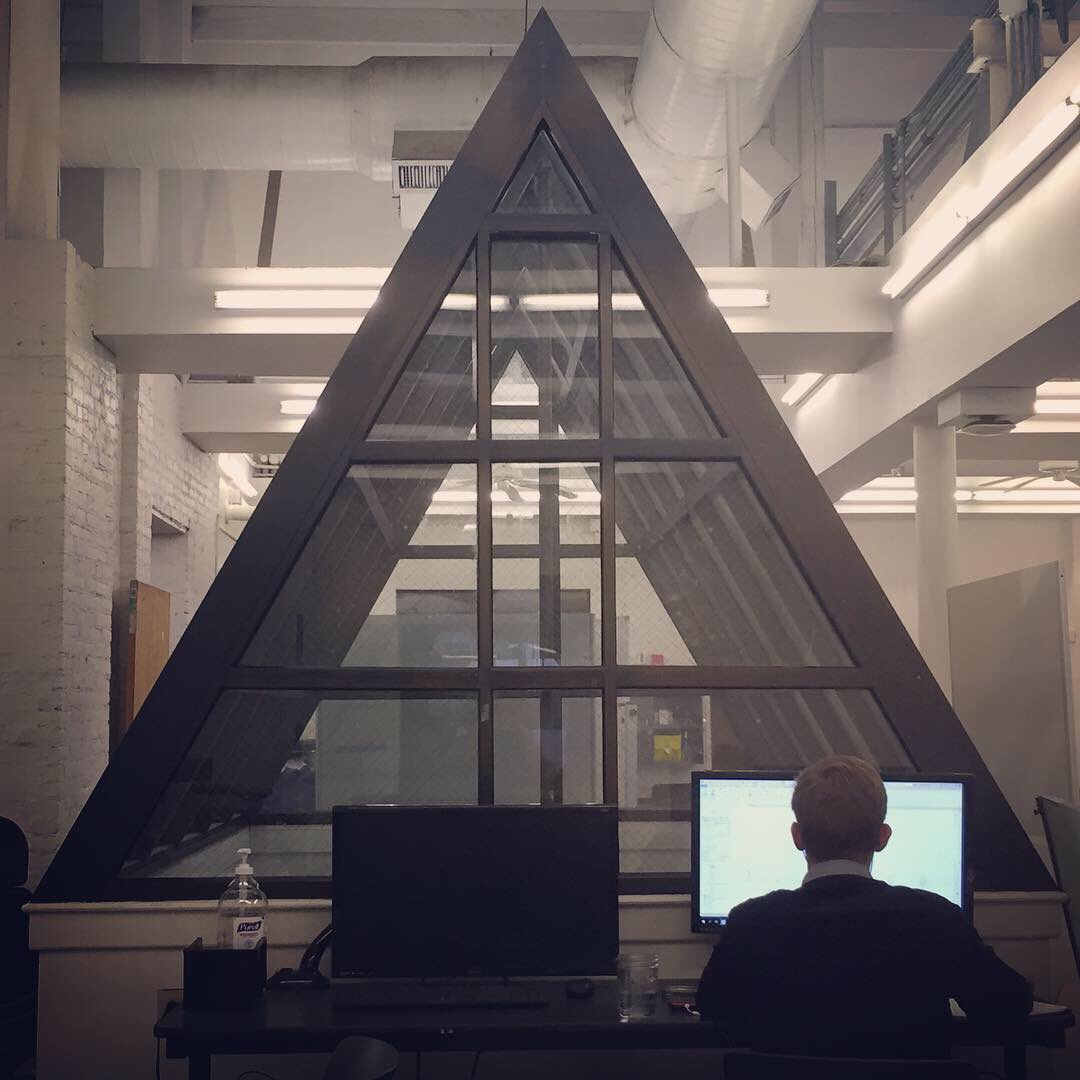 TulaneArch's tweet photo. First day back on campus for our students. Already hard at work for the Spring 2019 semester. #TulaneArch #WelcomeBack #TUfuture #ThePowerofTulane https://t.co/WQRxL1KVcn