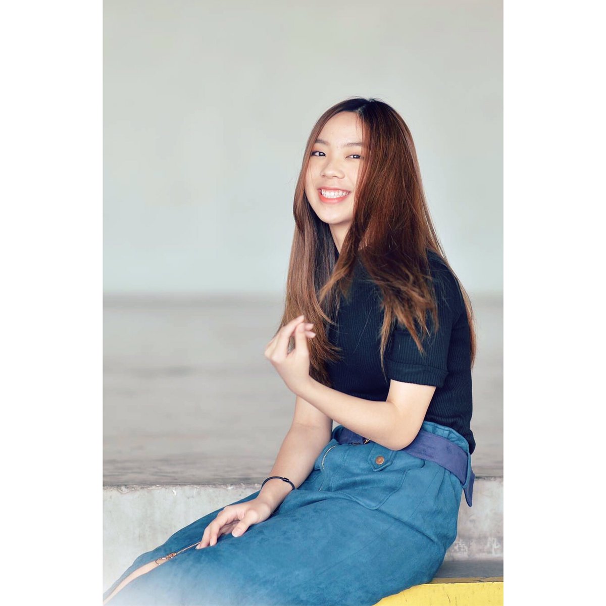 A_S_Shiraishi's tweet photo. “ยิ้มเข้าไว้ และใส่ให้เต็มที่” 
เหลือ 10 วันสุดท้าย เรามาสู้ไปด้วยกัน
•
10 days to go until the finish line. You and I, we fight together. 
#PunBNK48 
#MyPunShine 
#All4Pun 
#from7to1
#ถ้าปัญสู้พี่ก็สู้ 
#ไปด้วยกันไปกับปัญ 
#มาเคาท์ดาวน์และสู้ด้วยกันนะทุกคน
#BNK48GeneralElection https://t.co/e6WuaeWQk7