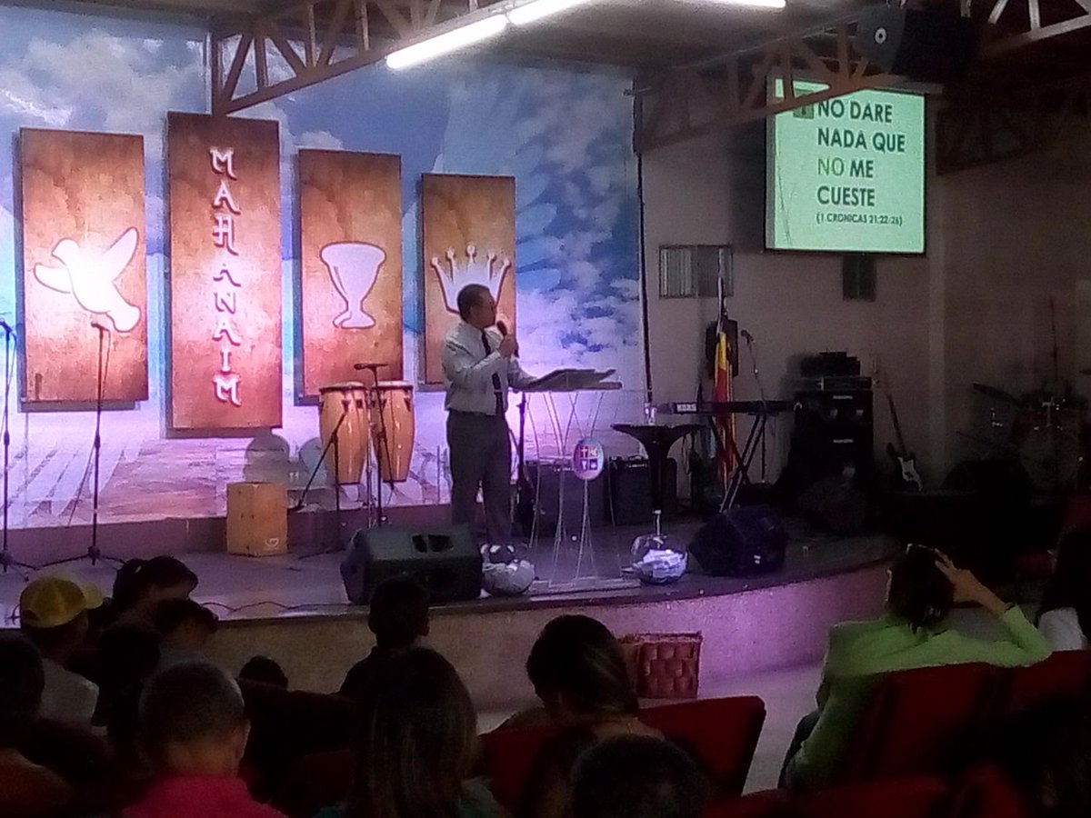 CuadrangularMc2's tweet photo. Gracias te damos Señor por la Extraordinaria palabra que nos entregaste este Domingo a Través del Pastor Julio Lara... Mostrándonos como darte lo Mejor de los Mejor de Mi.. #TeDareLoMejor #LoMejorDeMi #Primicias #ICM2 #SoyCuadrangular #Maracay #Aragua #Venezuela #AmorDeDios #Amor https://t.co/DuwcLeD6UJ