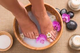 We all need a wonderful detoxification for our body. At Pilates Santa Fe we offer a wonderful warm Ion Foot Bath. It cleans out all those icky toxins we don't want in our body.
Call today to set up an appointment.
505-995-9700