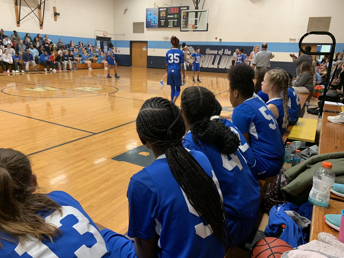 Congratulations to our Varsity Lady Mavs on a great 2018 season! 💙💙