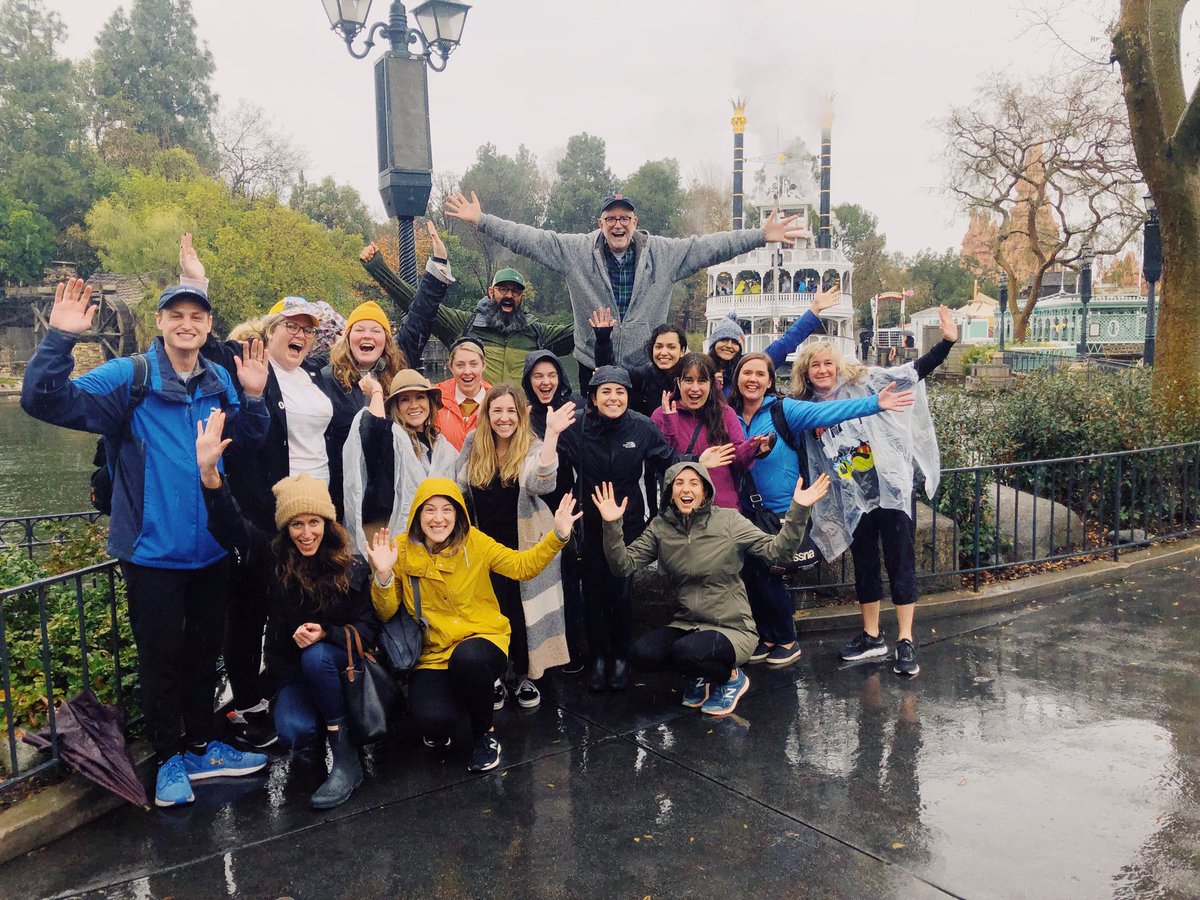 Dream Big Framework (@DBframework) on Twitter photo 14/01/2019 23:50:07 Another day in the office with Dream Big Alumni! #Disneyland #dreambigframework Another day in the office with Dream Big Alumni! #Disneyland #dreambigframework
