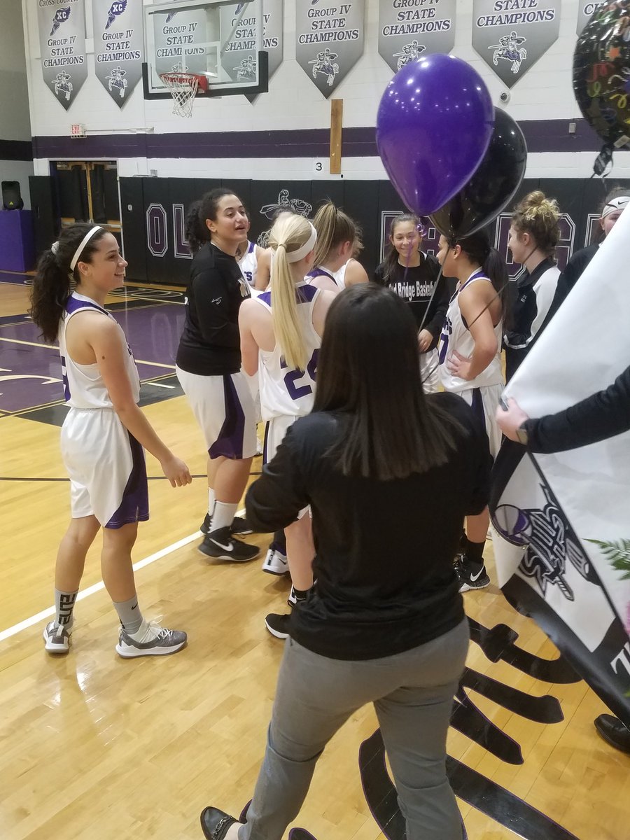 Congrats to Rachel Kuhl scoring her 1,000th point of her career! Go Knights! Proud AD!