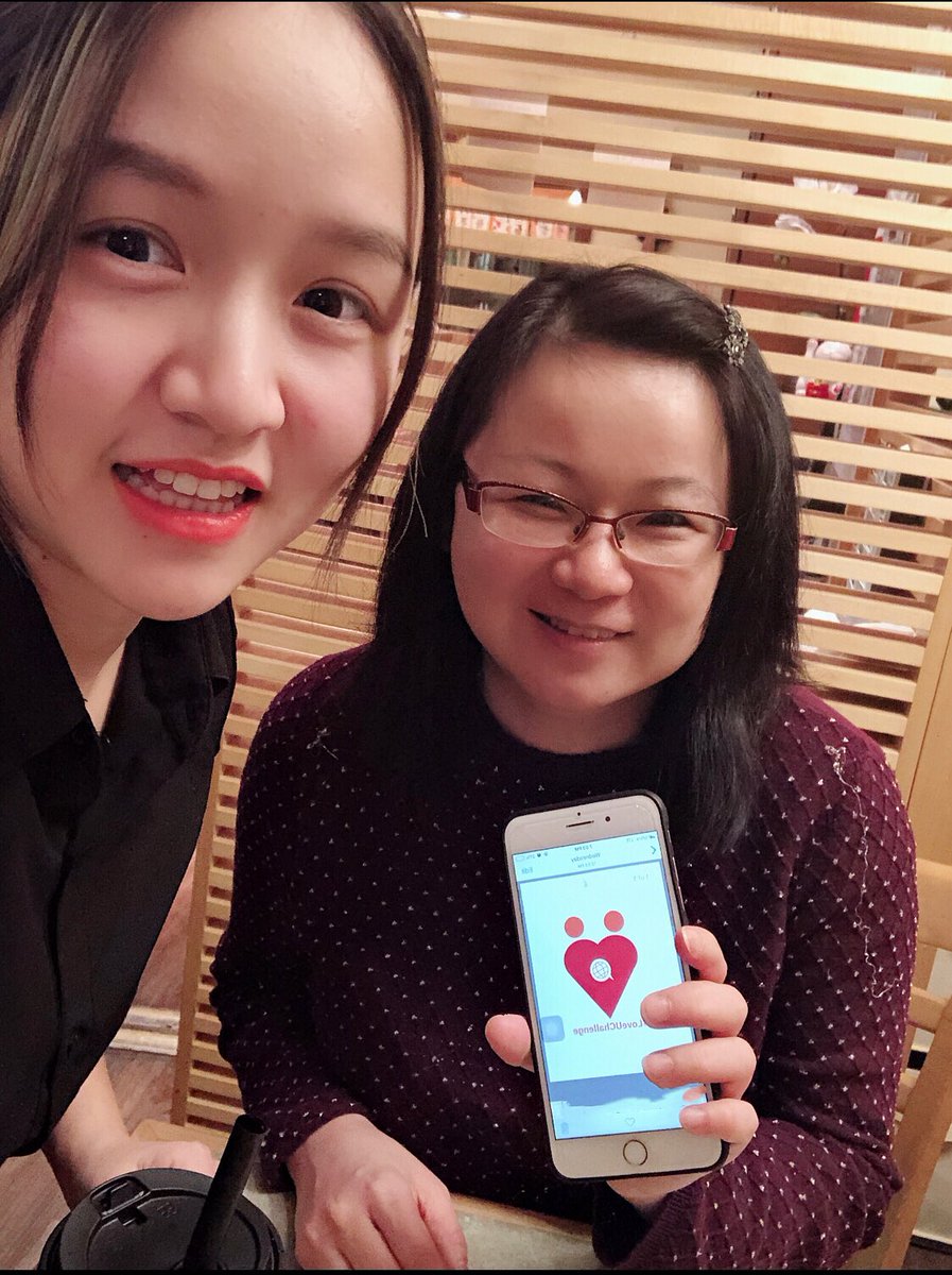 MyraHu2's tweet photo. #LoveUChallenge I met this lady at work. Wen works at Bank of America. I can feel that she is a warm-hearted person. She said that donation is one kind of love. There are still many people in the society donate things to others. Because love connects each other. ❤️ https://t.co/Zjf6iCmzPa