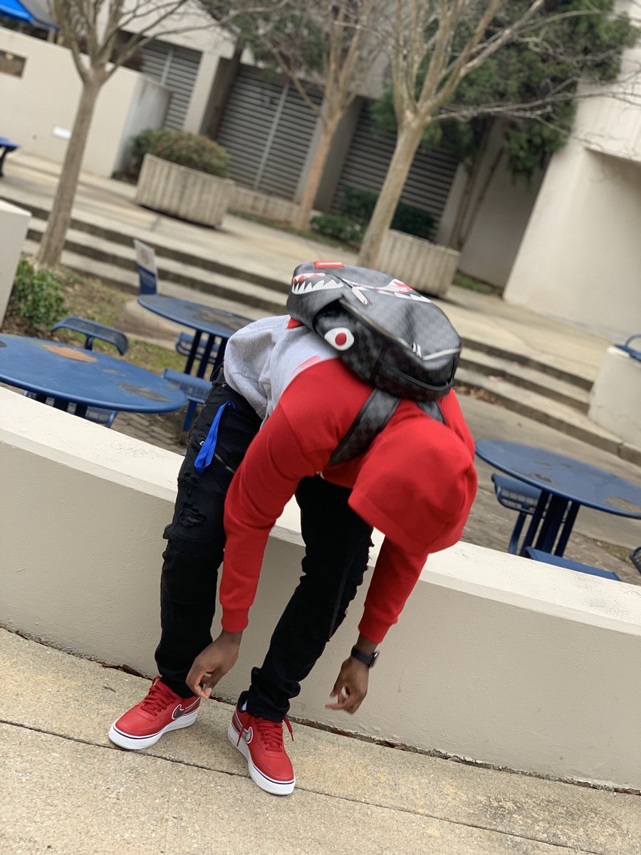 zachdixonjr's tweet image. I went up to space 🚀🛸so they hatin🤡, they can't lift off💯🥀 #RipMa ♥️