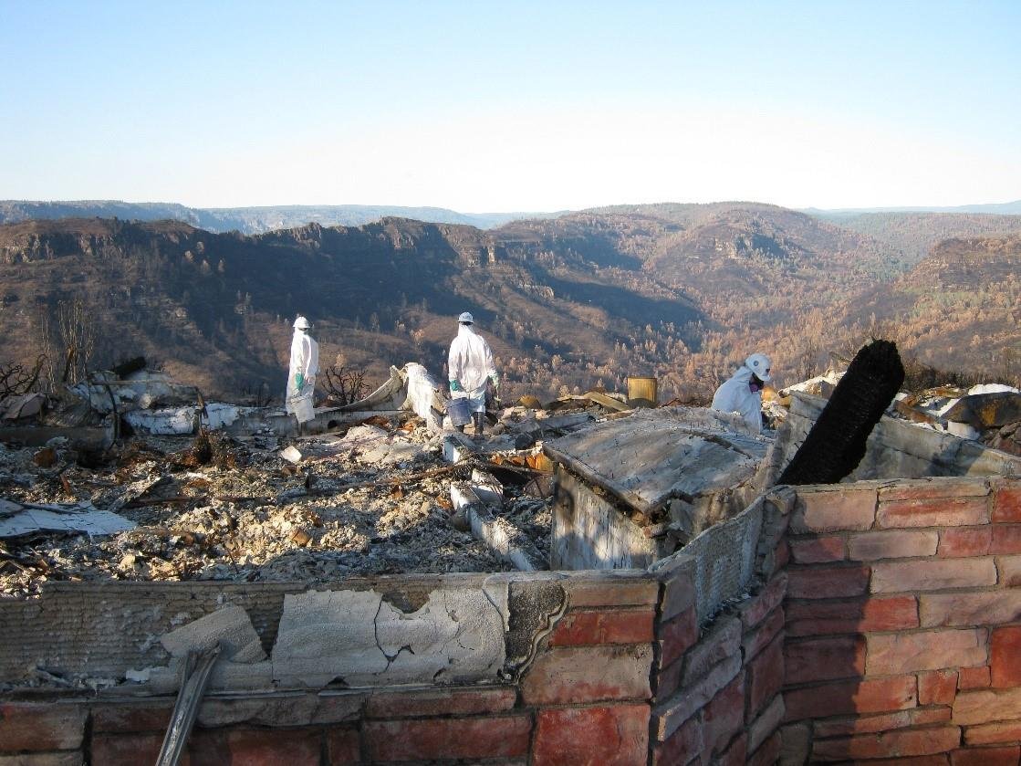 The household hazardous waste cleanup (Phase 1) effort by <a href="/EPAregion9/">EPA Pacific Southwest Region</a> and <a href="/CaliforniaDTSC/">DTSC</a> has completed cleanups at more than 65% of affected properties in <a href="/paradise_ca/">Town of Paradise</a> and Butte County. Follow the progress at buttecountyrecovers.org/phase1status/ #CampFire