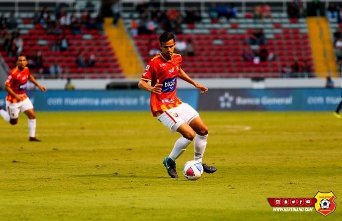 Fabrizio Ramírez: "Las expectativas son muy altas, sabemos de que es un  fútbol competitivo"