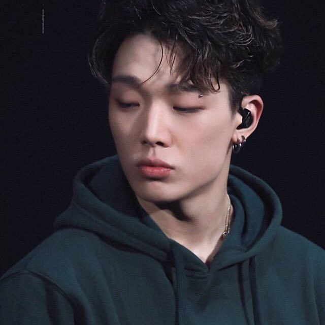 yowzurraa's tweet photo. Goodmorning Baeby π°π
#iKON #iKONSTAN #IM_OK https://t.co/HUBdhiEk4x