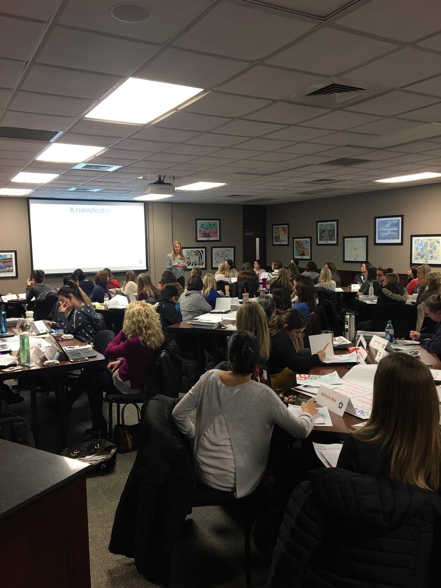 D54Readers's tweet photo. Tonight was our first Great to Greater class for writing. Over 70 teachers joined us from across the district to collaborate and learn together! #peakmoment #weare54 #wearewriters #bettertogether https://t.co/60GSCSrMED