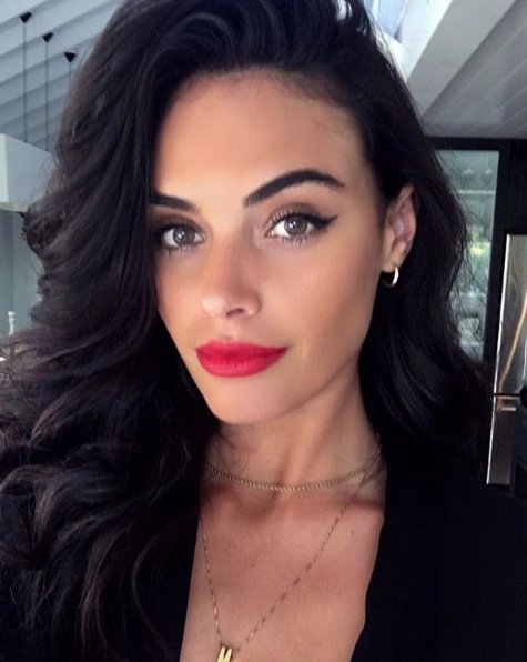 GorgeousUSA's tweet photo. #Hair and #Makeup by the #beautiful and talented PRO #MakeupArtist @thenewblakstylist, using #GorgeousCosmetics!😍 https://t.co/WovNLVl3Jt