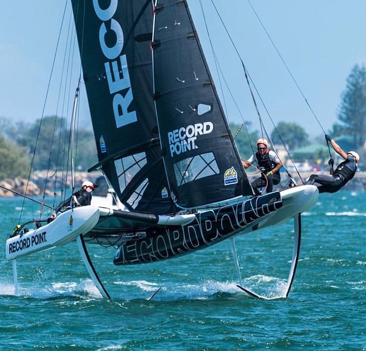 3,2,1, we have lift off! P.c. <a href="/beauoutteridge/">Beau Outteridge</a> bit.ly/2DVLtSg #superfoiler