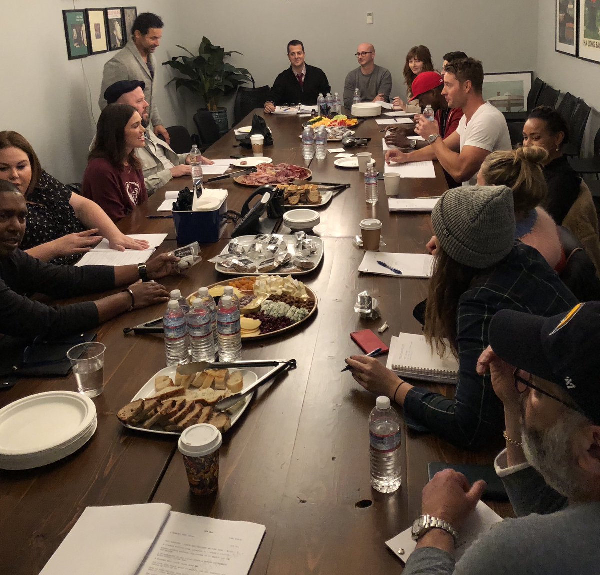 Just had our first table read since the 5th episode of season one.  Episode so intense that our cast called for it.  These guys are not messing around right now. 

Back on the air tomorrow!!!#ThisIsUs