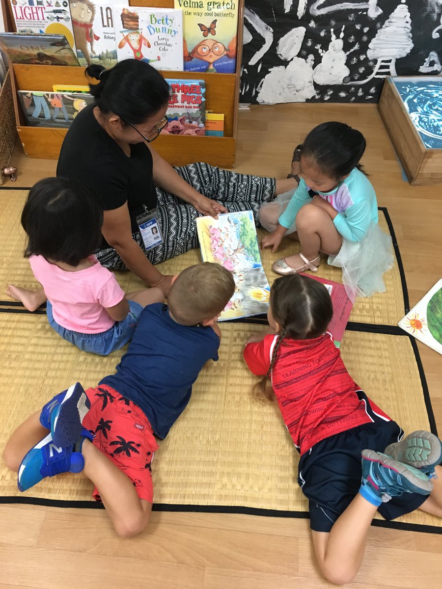 paulabaxter67's tweet image. Loved listening to your TA reading a story thus miring ⁦@ISPPCambodia⁩ ⁦@tinamoyale⁩ #enthralled #listeners