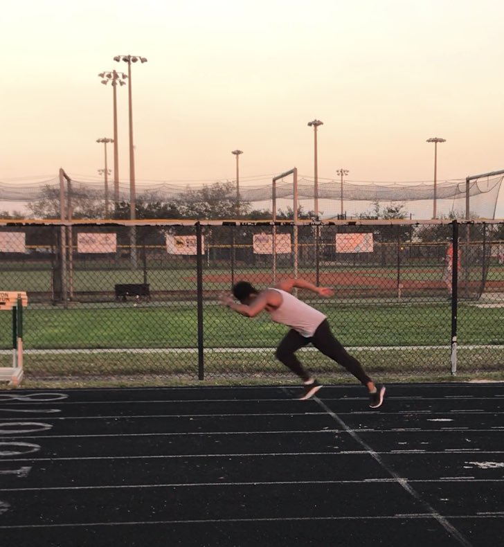 AsiaStormborn's tweet image. One day I’ll get this starting thing right. Coaching myself, so this may take a while.  I’m in for the long game. Senior Games eligibility in 8 years 😂. 
#masterstrack #tracklife #W40 #athletethoughts #usatfmasters #usatfmasterstrack