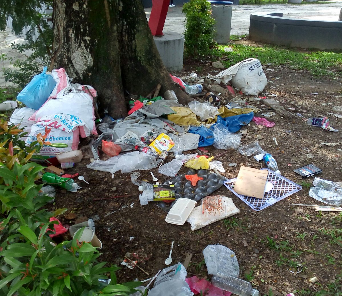 maradipur u2014 wyszukiwanie Twittera / Twitter