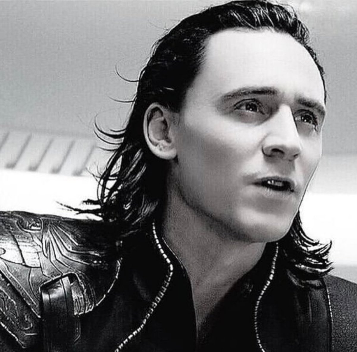 JaneLizzyBennet's tweet photo. @Kevfeige @Marvel @MarvelStudios @Disney We know about his past. We know about the now. What we don't know is his future. That's what #Loki fans REALLY want. #NoPrequel #ThePastIsGone #TomHiddleston as #Loki only. Give him the future he deserves. #AvengersEndgame #LokiSeries https://t.co/Pqo2P4sRDD