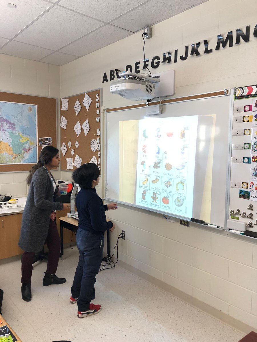 MissJFernandes's tweet image. Show me an item that costs $4? What about something that costs $2? Tomorrow we will focus on: What if I had $5? What items could I buy that total $5? @HolyRosaryM #WeAreHRM #FunctionalNumeracy