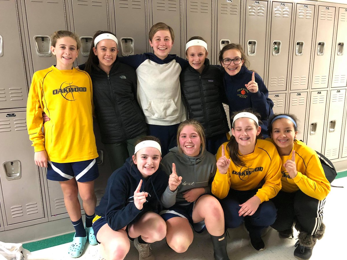 Oakwood_Schools's tweet photo. The @oakwoodjuniorhs 8th grade girls won in double OT 41-36 over Bethel.  Way to go Sarah Elbasiouny for the shot that sent them into OT! https://t.co/cSDWXSyi75