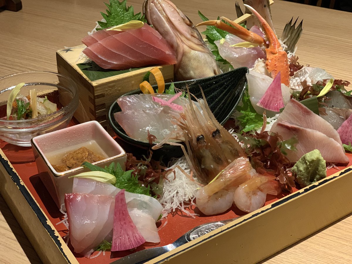 ONE_HOMEY's tweet photo. 北海道最高でした！
更に好きになりました〜♪

ご飯も美味しい！人も暖かい！しー坊も面白い！ネイビーも、、、うん。

本当に３日間ありがとうございました！

なまら楽しい遠征になりました！！

#spasiva
#spaceartstudio https://t.co/aM1ZZ8c5Pb