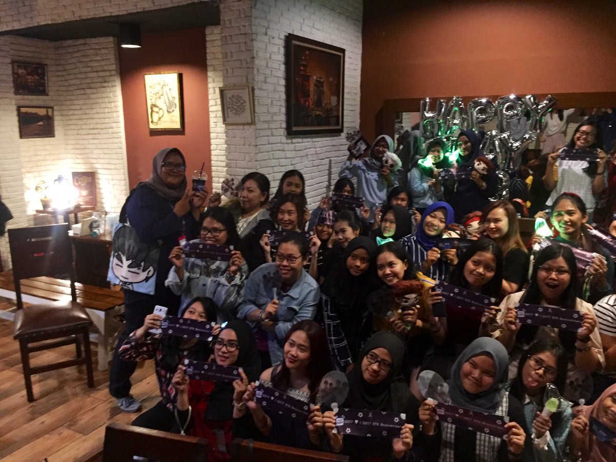 TakeMyHand_GOT7's tweet photo. you guys are amazing, thank you ahgaseβs for attending our project ππ
#GOT7 #TakeMyHandGOT7 #HAPPYJBDAYTMH #FLYGOT7withTMH #λ μλΌκ°μΈλΈ
#FLYGOT7 https://t.co/3kTi9PeWSG