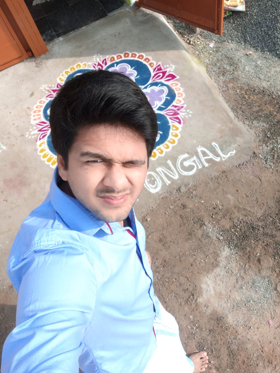 sarath_dhaya's tweet photo. Happy Pongal 2K19 @mvky7 @Venkesan1 @shakir_ahad @chellapandian https://t.co/YtS32scZWA