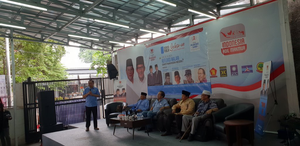 SeknasSandi's tweet photo. Diskusi publik selasa-an Topic of the week "Refleksi Malari, Ganti Nahkoda Negeri? Cc : @GarudaYaksacom @ramadhanpohan1 @AmienRais_ @hnurwahid @RamliRizal https://t.co/AHXXClNJjp
