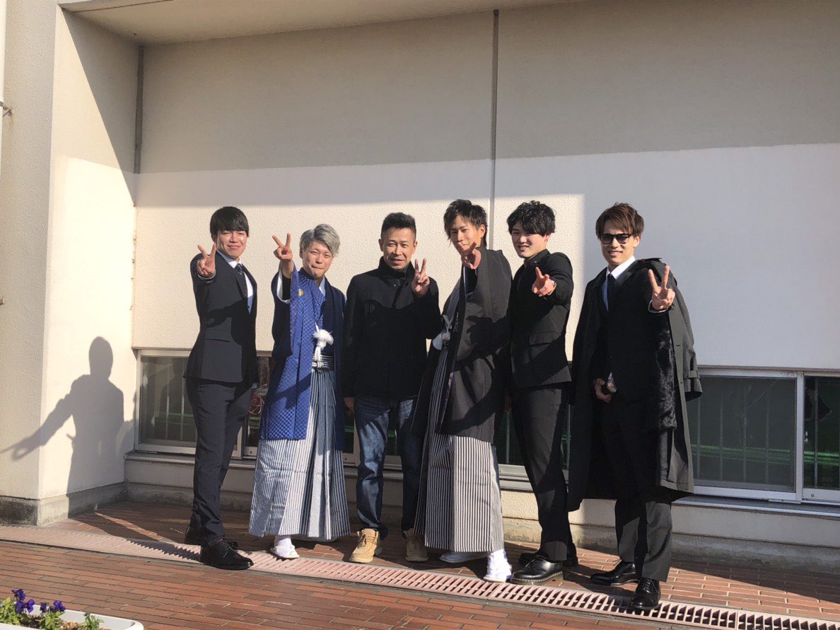 410Kkf's tweet photo. ㊗️成人👏
久しぶりな人達に会えて
式も楽しく二次会三次会も
楽しすぎて戻りたい…
また皆で集まりましょう💋 https://t.co/ZY2IcO8OsV