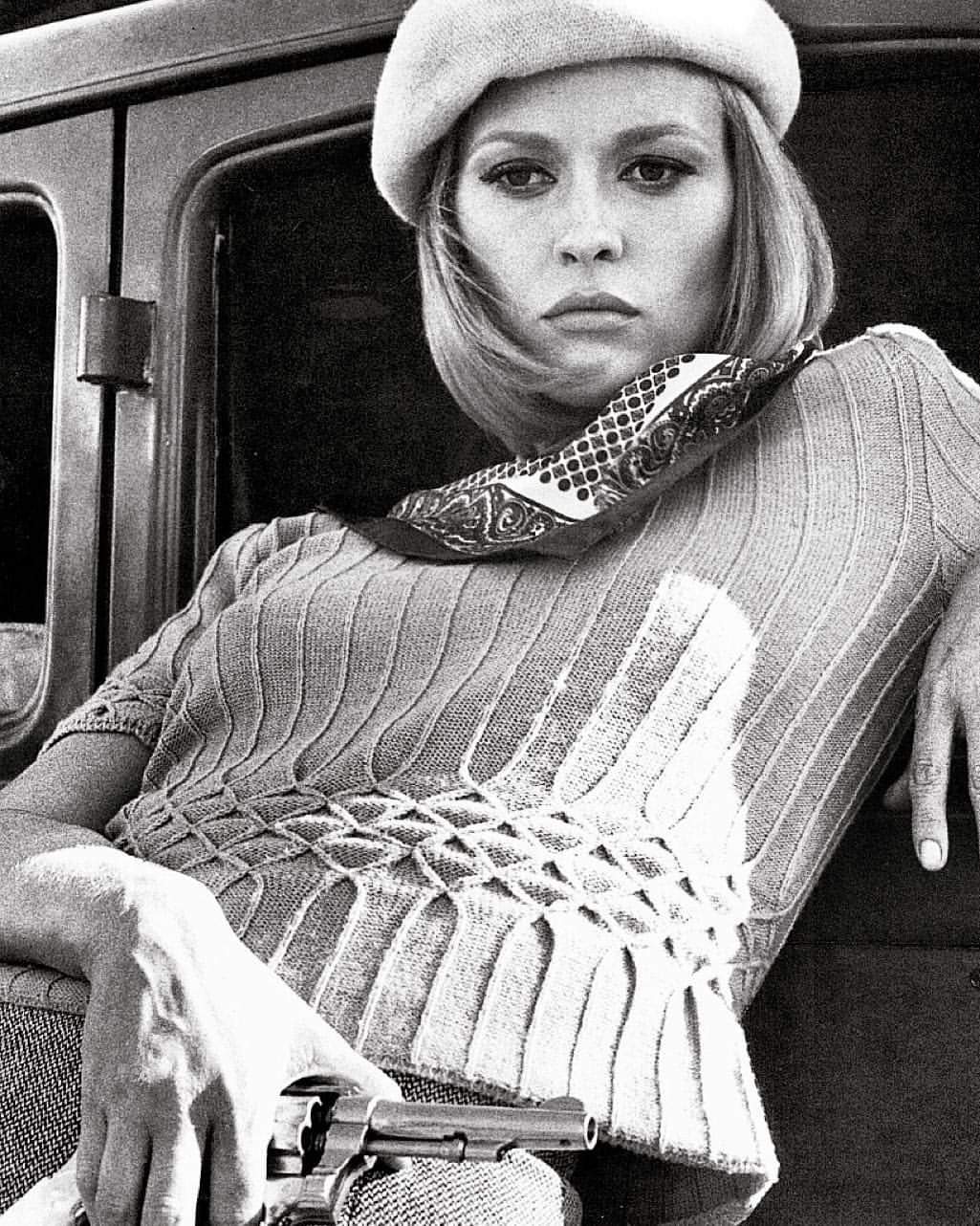 Happy Birthday, Faye Dunaway. (Bonnie and Clyde, 1967) 