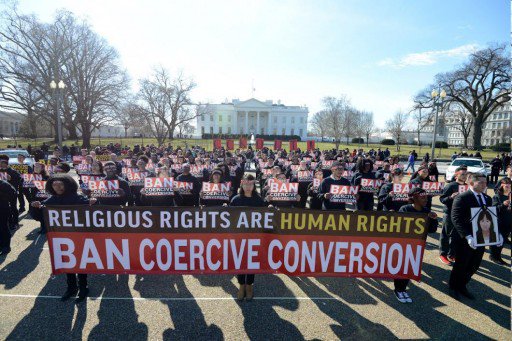 scj35_'s tweet photo. Thank you all who came out to the 1st Anniversary of the Remembrance of Gu Ji In. We came together to fight for justice for our sister and to protect human rights from #coerciveconversion. #RememberGu #endCoerciveConversion #humanrights #Chicago #HAC https://t.co/lYvW5H9Mqn