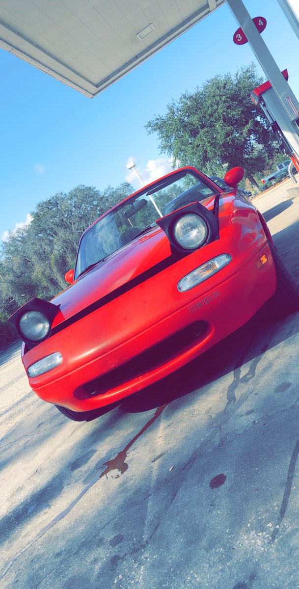EvoSeth's tweet photo. This is Hiroshima the miata https://t.co/UFXQhLtWaU