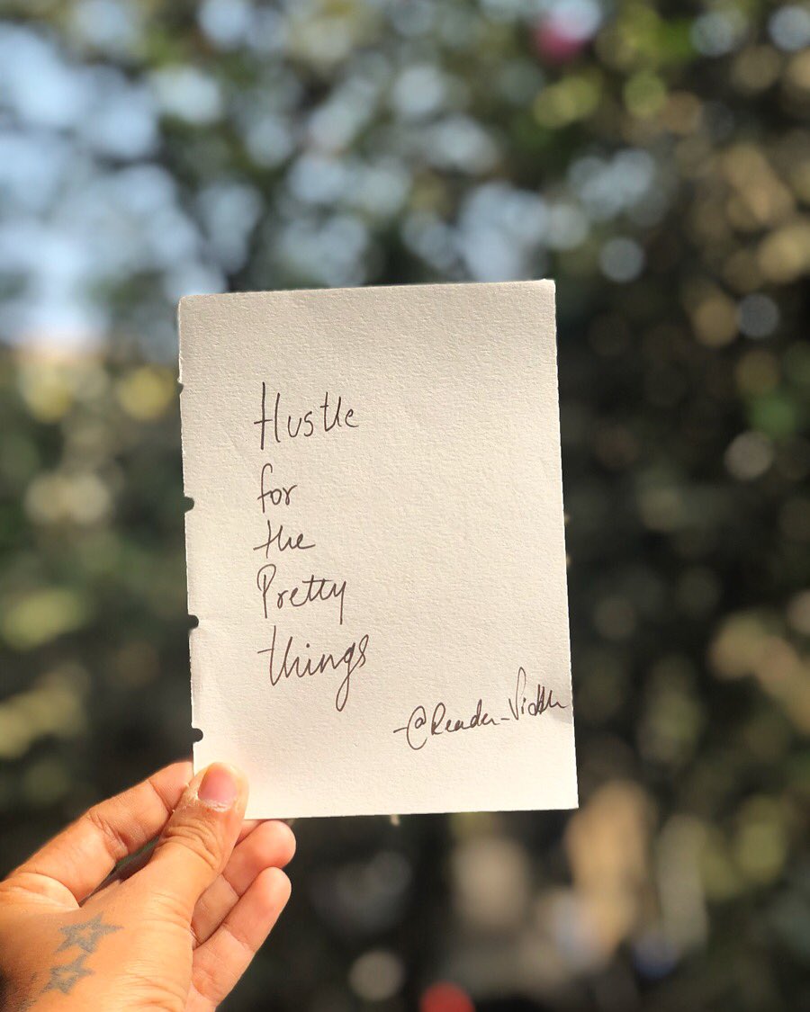vidhya_thakkar's tweet image. Hustle hard! Because it’s worth ♥️
▶️ tell me about your struggle to get One particular thing to happen?
#positiveeverydayy #letteringcommunity #letterings #letters #positivevibes #letteringchallenge #lettering #letteringlove #books #calligraphy #tuesdaymotivation #tuesdaythought