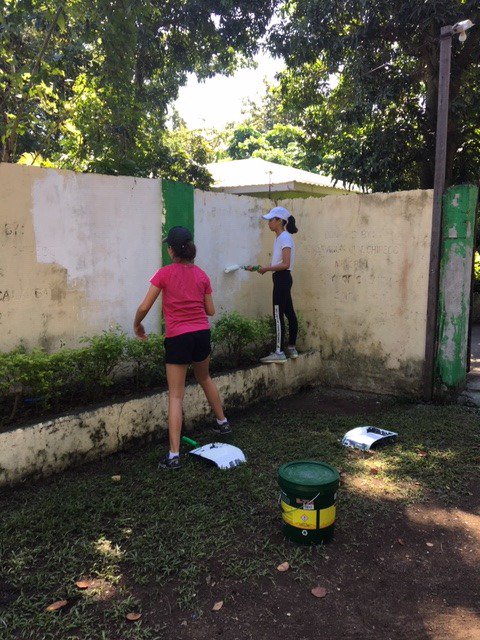BSM_1976's tweet photo. The Year 8 students have been busy maintaining a sustainable vegetable garden, installing a brand new nipa hut and improving the appearances in their community

#BSMServiceLearning

The British School Manila https://t.co/GV0X8orXJi