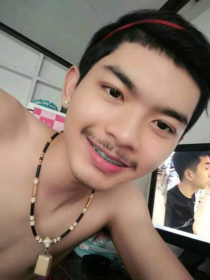 ATohni's tweet image. คนโสดมีอยู่ทุกที่ 
ทั้งโสดทั้งดีก็พี่นี่แหละน้อง...😁😁