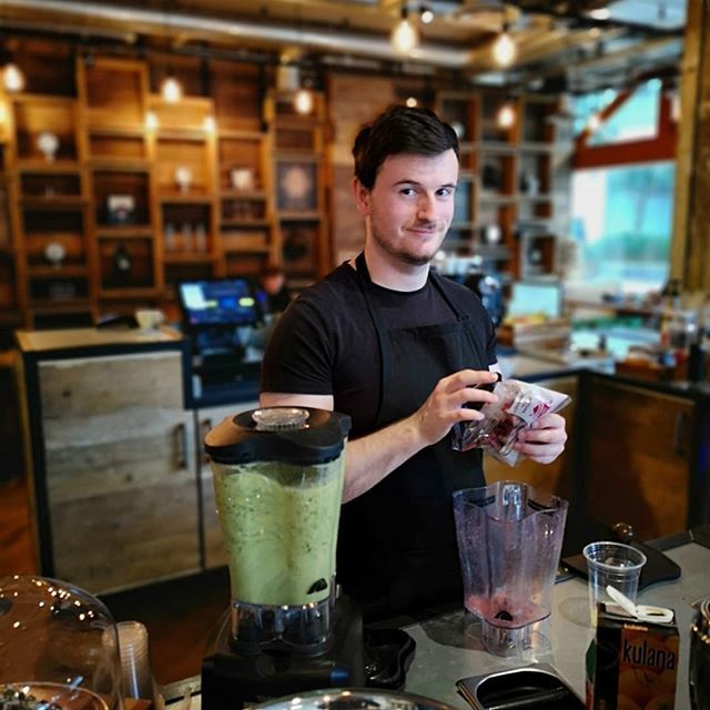 LabCoffeeWorks's tweet photo. If you're on a healthy January regime, then we've got you covered with healthy fruit smoothies!
#labcoffeeworks #caffekix #thecharterbuilding #smoothies #natureondemand #lovesmoothies https://t.co/mRsXscVKar