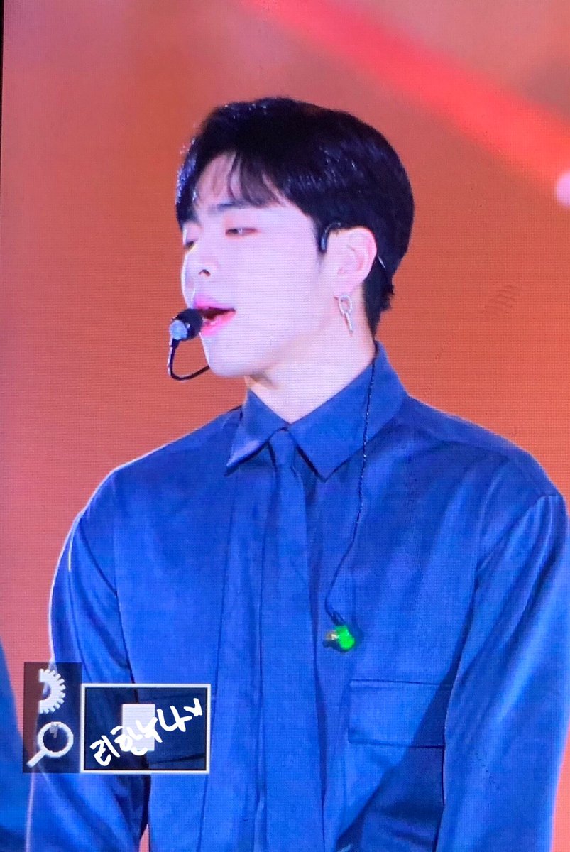 LHaa_0523's tweet photo. 180115 서가대

#iKON #아이콘 #준회 #구준회 
#JUNE #junhoe #ジュネ https://t.co/2fEzVfkfR3