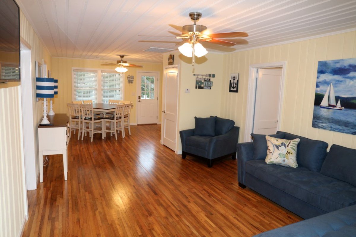 MyrtleFriendly's tweet image. A Place to Find All kind Vacation Rentals, Cabin Rentals, Beachfront Condos.
For more info. call us at 843-222-5555 and visit our website mbpfr.com