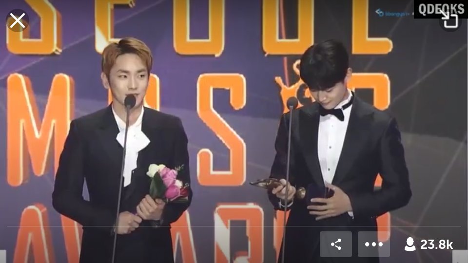 jjongsfriend's tweet photo. Look at how much PRIDE holding that trophy that they surely deserved😍😭😭
#Inkisang #SHINee @SHINee https://t.co/DxuN2wmmKU