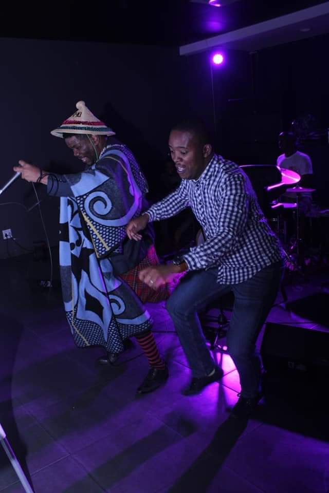 morayks's tweet image. My friends in Lephalale let's do it again 20th Jan (Sunday) 🙌🙌🙌🙌❤️❤️❤️❤️

Morayks LIVE @Atmosphere Lounge Lephalale

#live #livemusicvenues #lephalale #ellisrus #medupipowerstation #mogulclub #lephalalevibes #lephalalefm #tfl