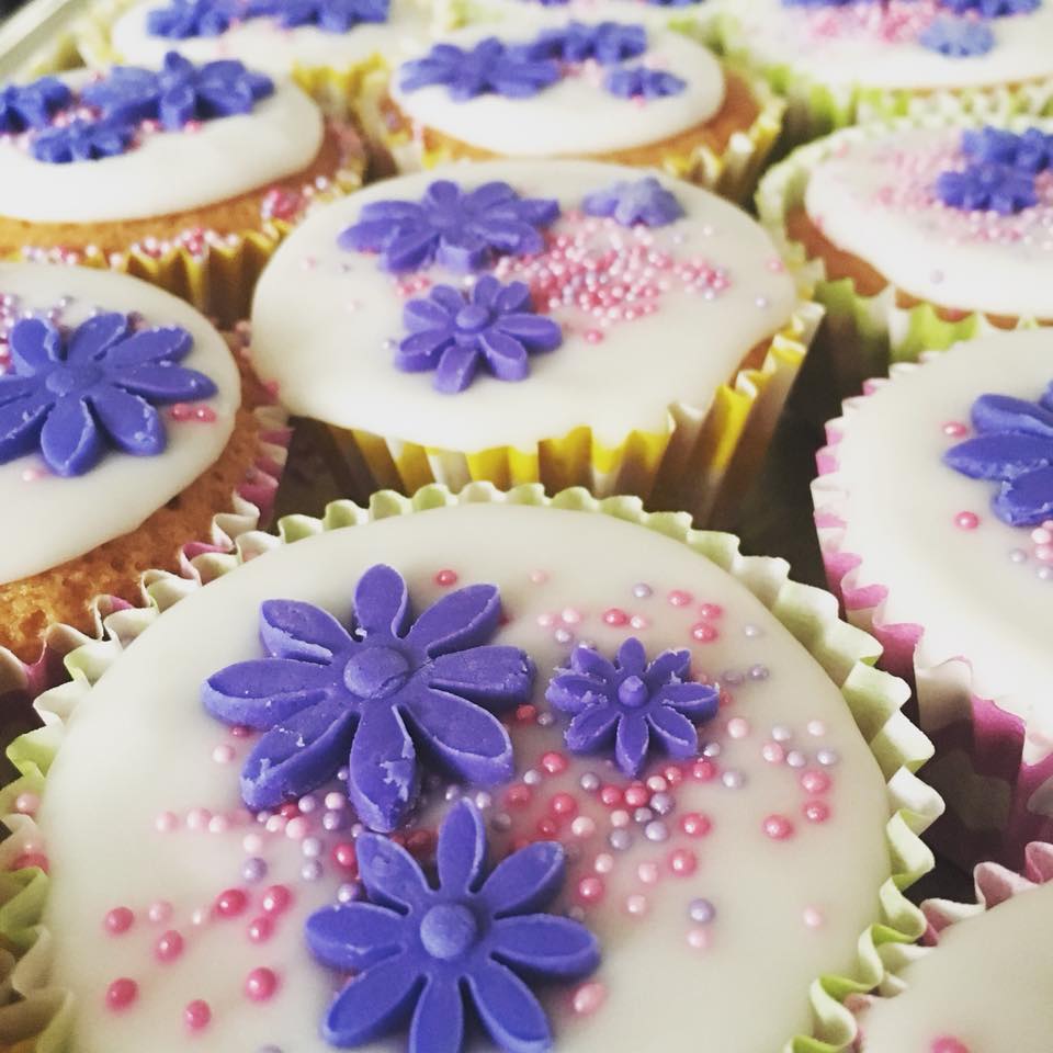 "People go to hospital with their dementia often not because of their dementia" Hospital can be confusing for us all - listen: how Derriford have become #demetia friendly <a href="/DementiaFriends/">Dementia Friends</a> on bit.ly/Friendly_Apple or bit.ly/Friendly_Stitc… <a href="/Derriford_Hosp/">Derriford Hospital</a> <a href="/KBDementia/">Kingsbridge Dementia</a> #business